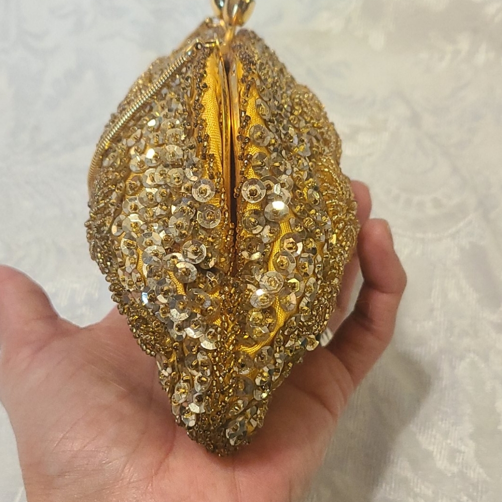 Gorgeous VTG Beaded Bag - Picture 12 of 16